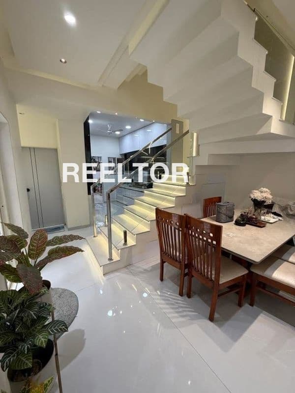 Office Space For Rent In Moulana Nagar Kubeer