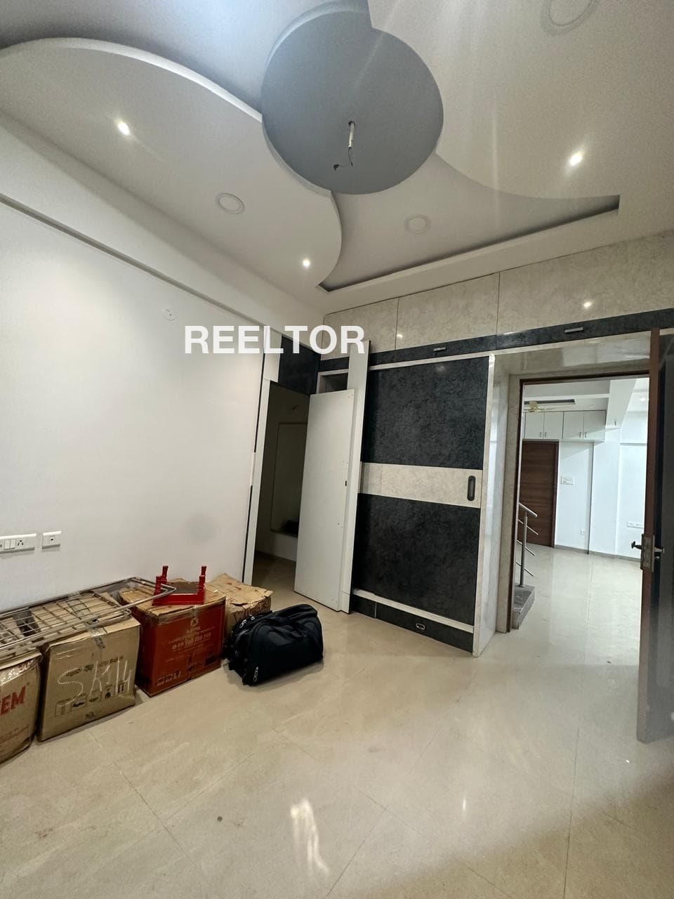 Villa For Rent In Hiran Kudna Punjabi Bagh