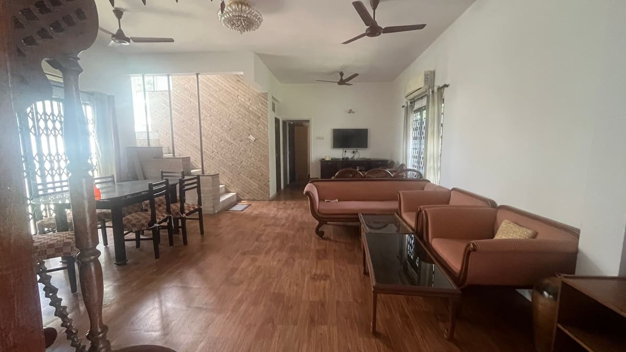Independent Floor In Dwarka