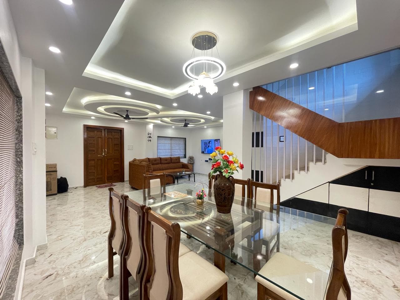 Villa For Rent In Bihari Colony Vivek Vihar