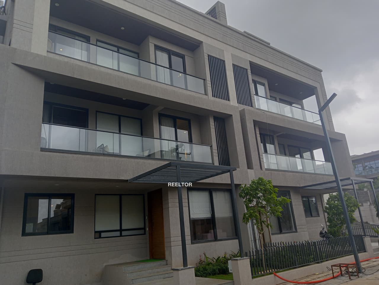 Villa For Rent In Harkesh Nagar Sarita Vihar