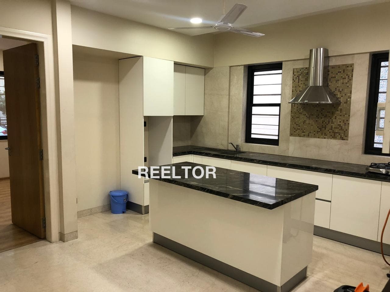 Villa For Rent In Sector 1 Vasant Vihar