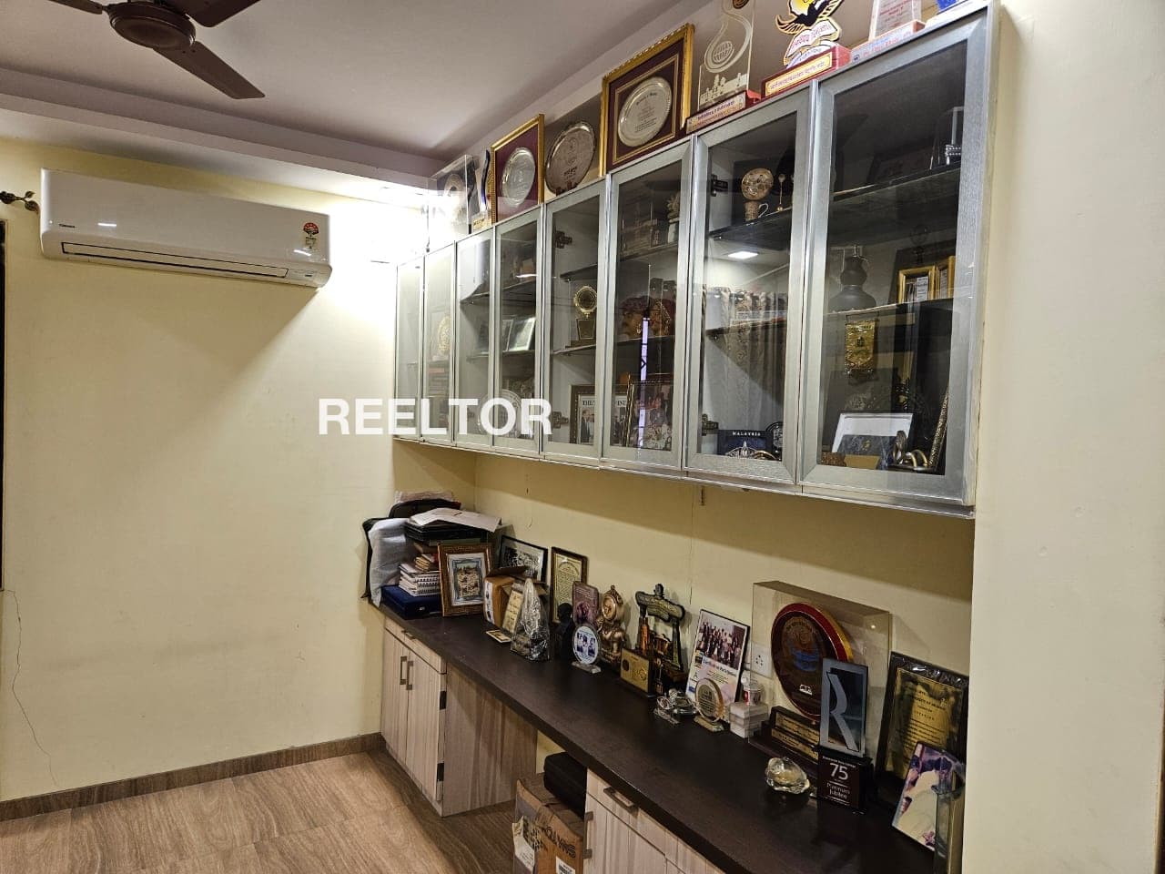 Villa For Rent In Thonsra Rajgarh