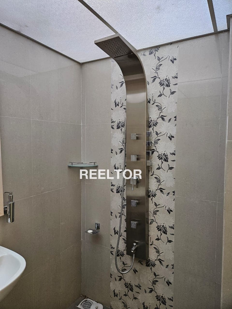 Villa For Rent In Sultanpuri Rohini