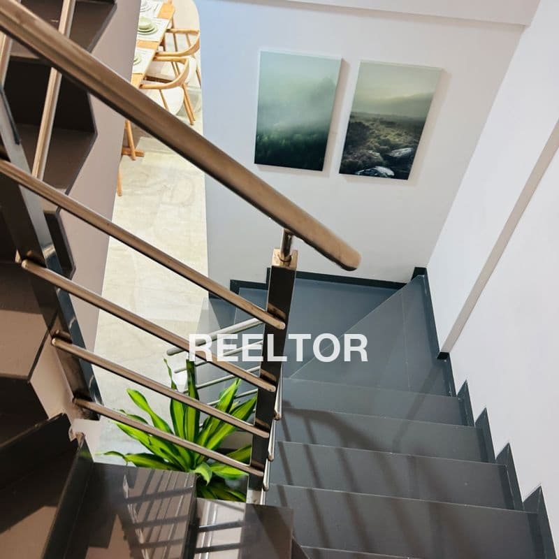 Villa For Rent In Cheekurai Peddapalli