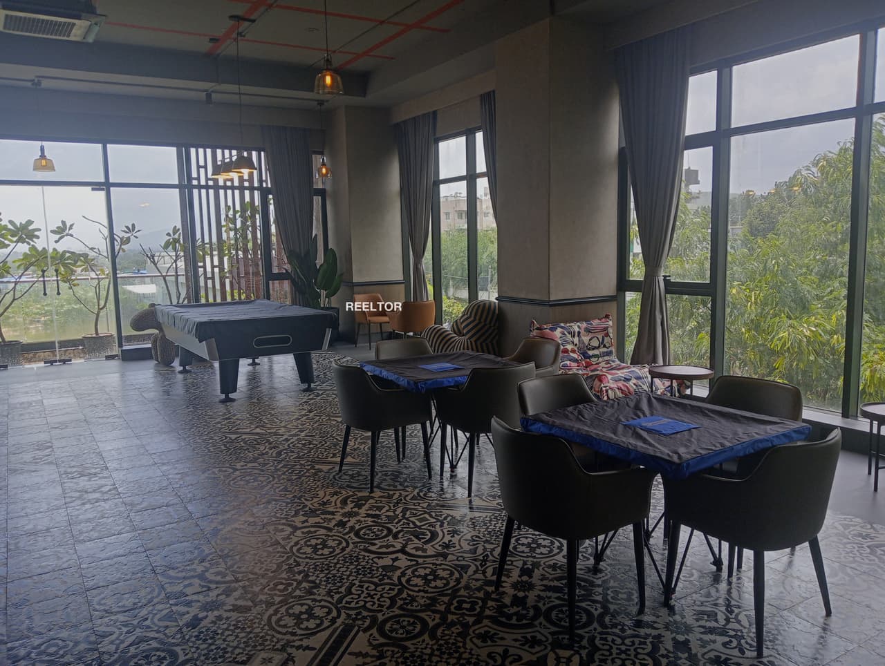 Villa For Rent In Shankar Vihar Delhi Cantonment