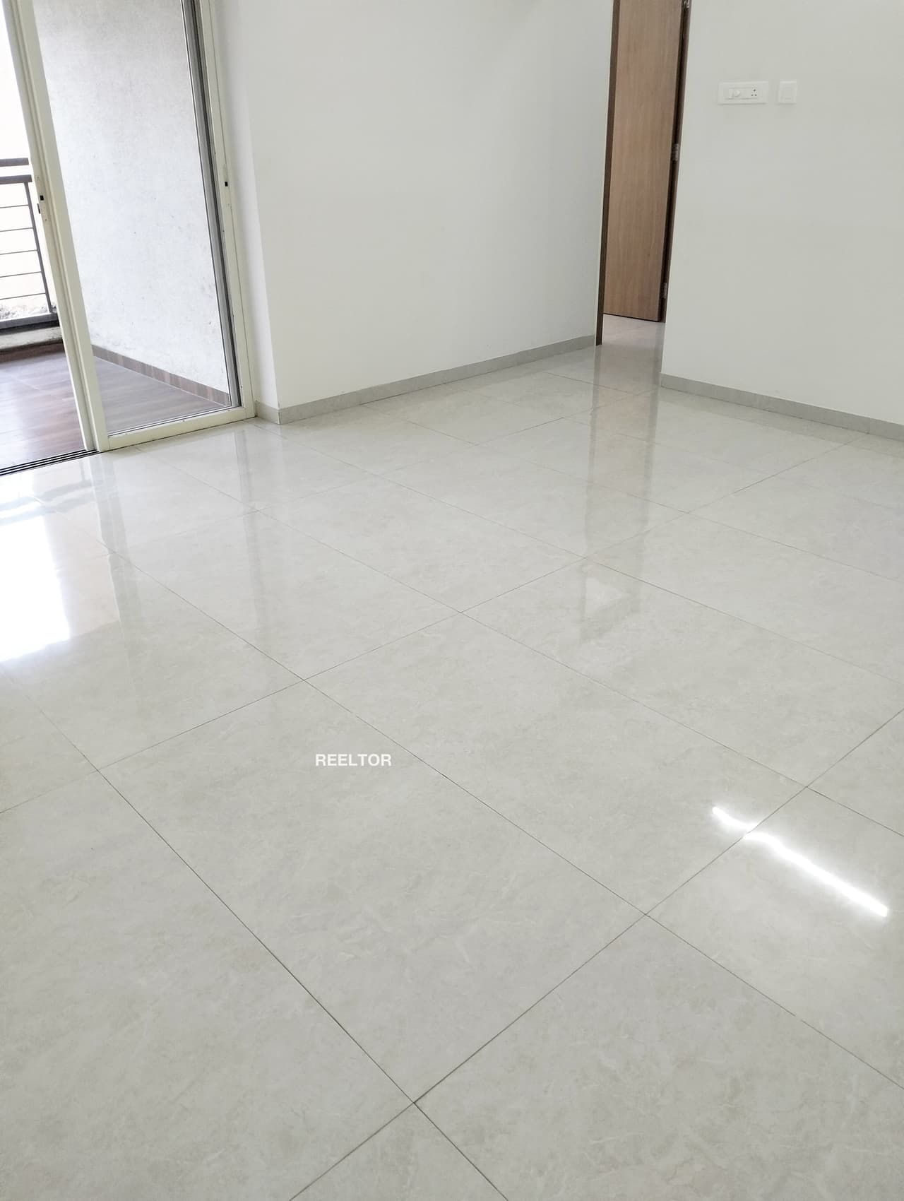 Builder In Uttam Nagar