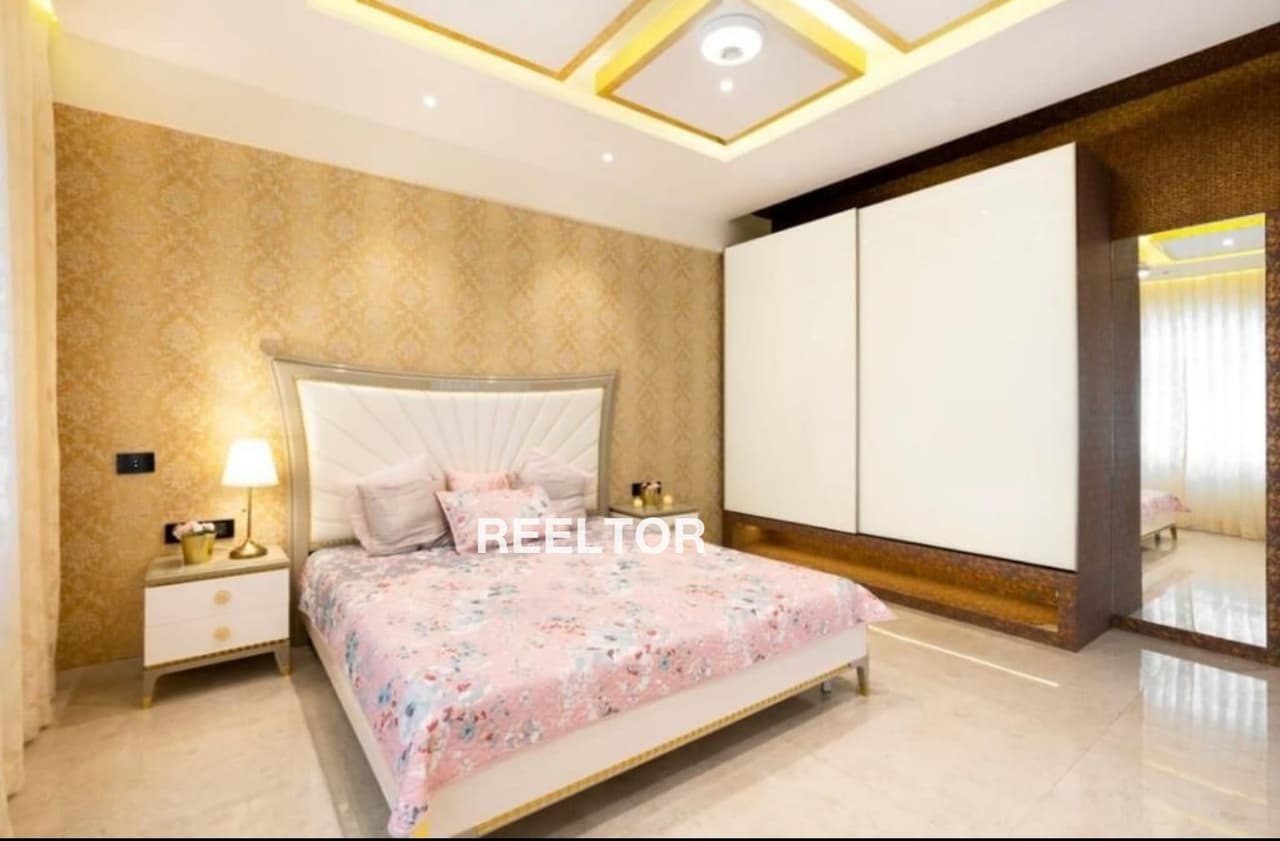 Villa For Rent In Swaroop Nagar Alipur
