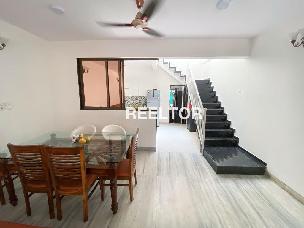 Villa For Rent In Ashok Park Saraswati Vihar