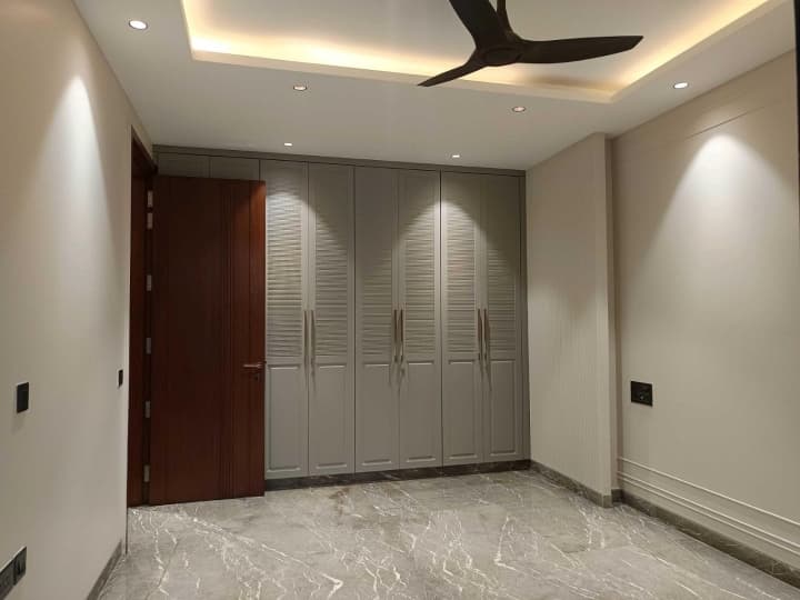 Villa For Rent In Sector 9 Vasant Vihar