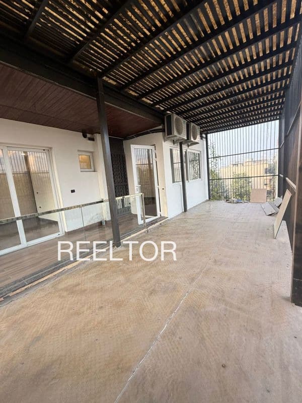 4 Bhk Properties For Rent In Matana