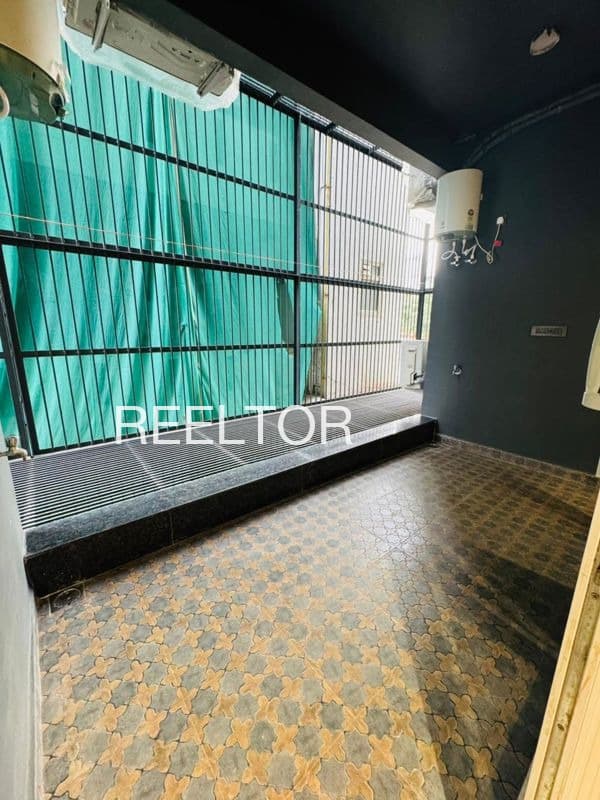 Available 3 Bhk In Puttikoppalu Mandya