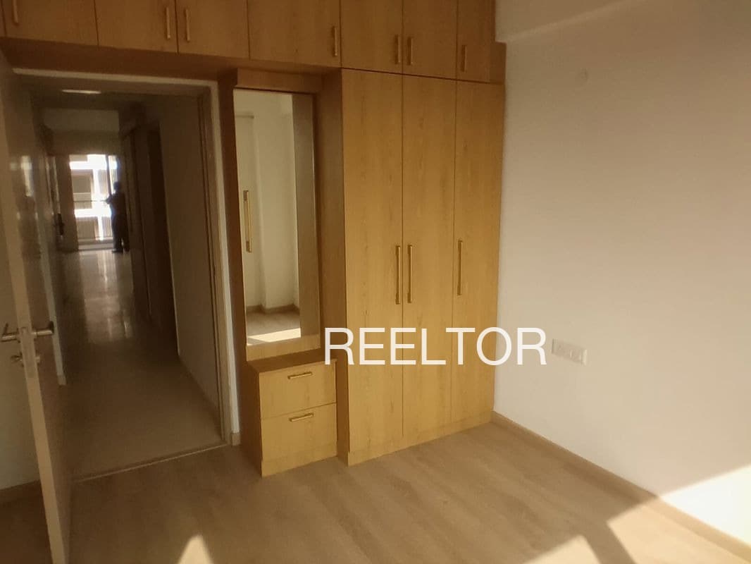 Buy 4 Bhk In Math Shrigonda