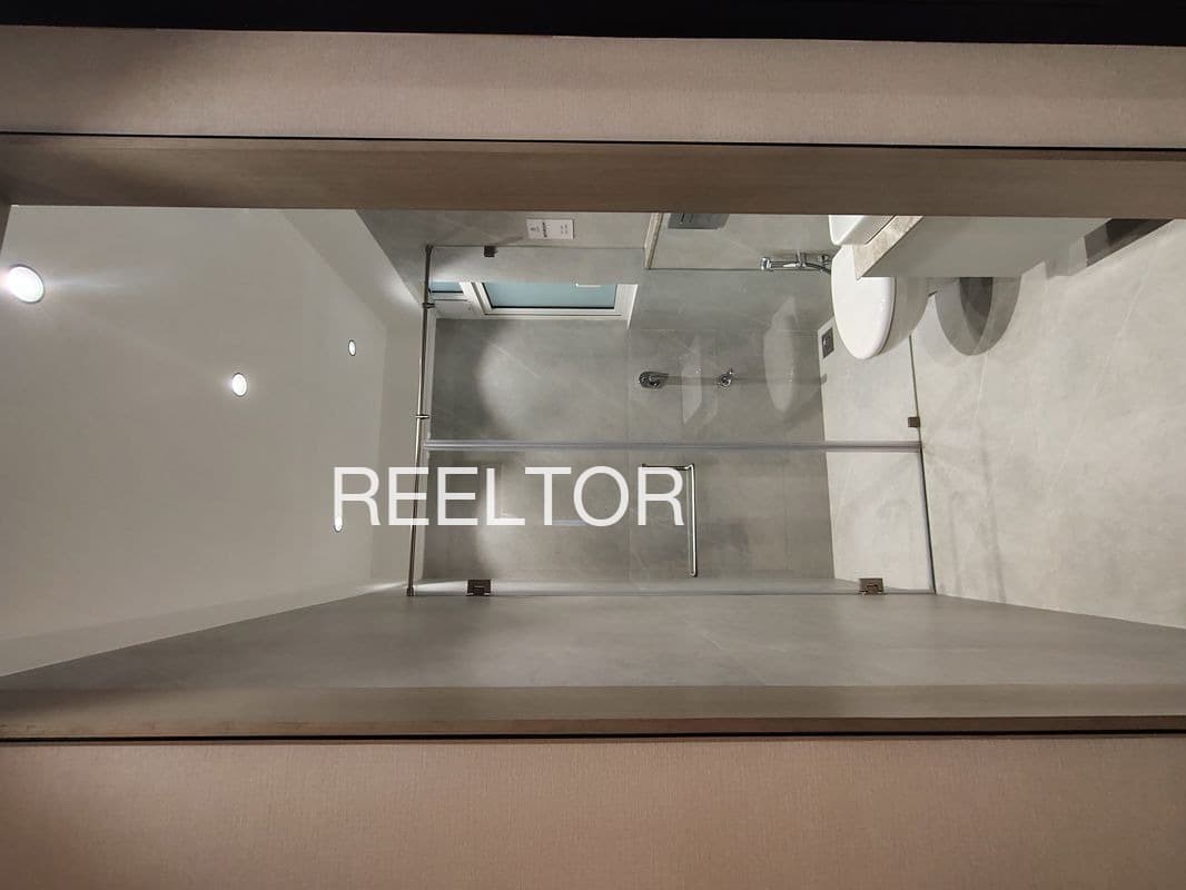 Buy 4 Bhk In Kharil Rajgarh