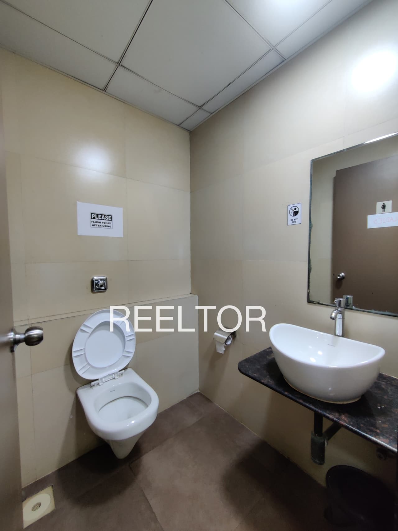 Available 3 Bhk In Bandishetta Karwar