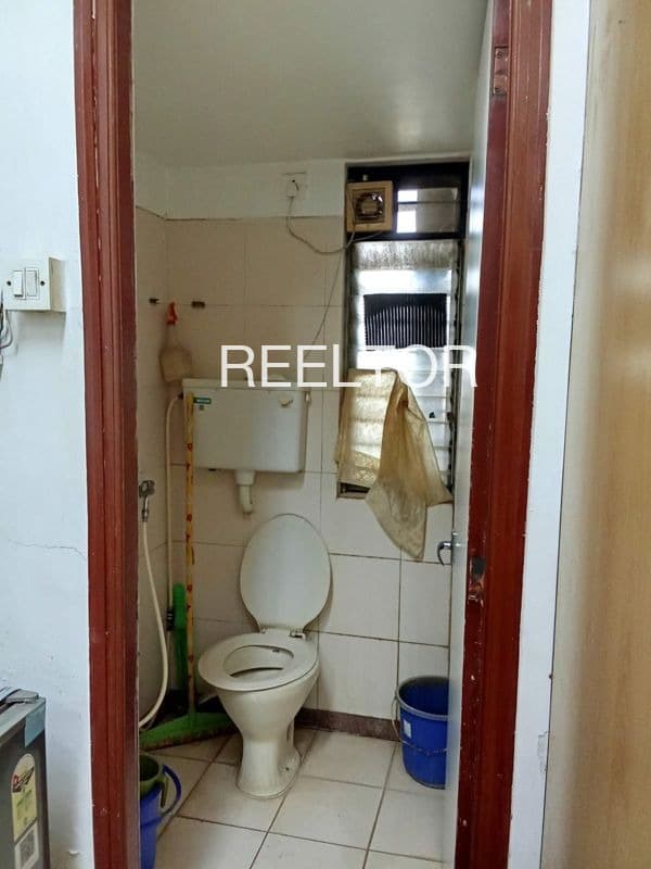 Available 2 Bhk In Chorai Guna