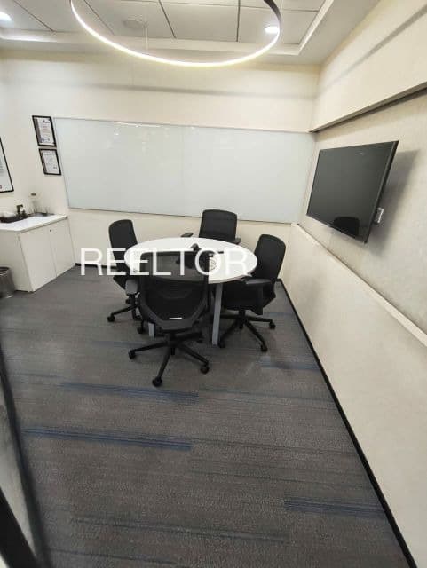 Office Space For Sale In Maharajpur
