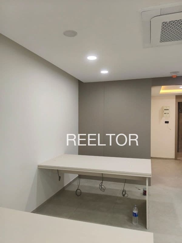 Buy 4 Bhk In Piun Aut