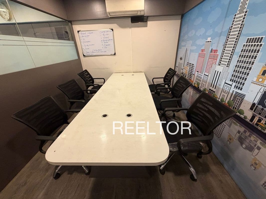 Office Space For Rent In Damron Karera