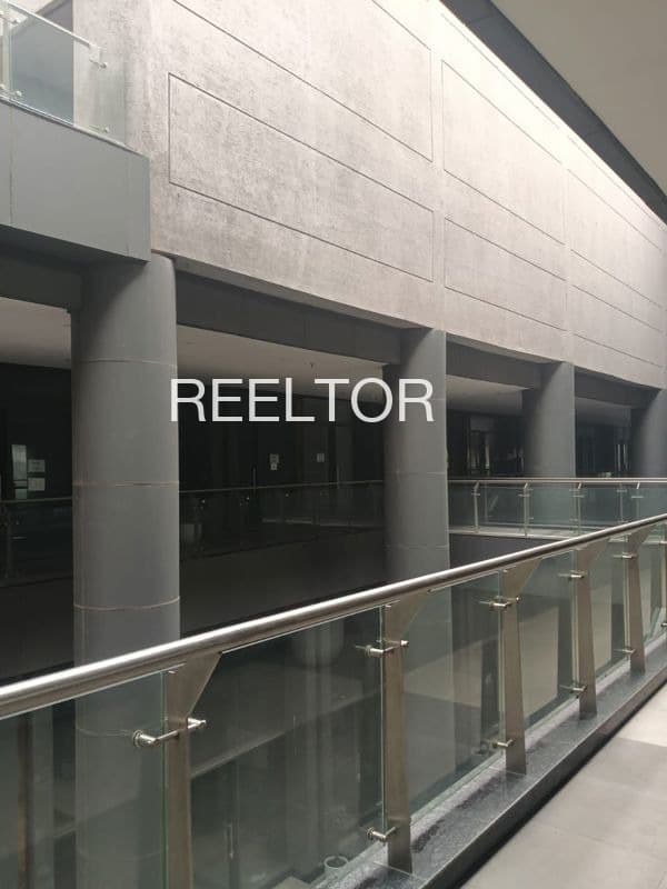 Office Space For Rent In Damron Karera