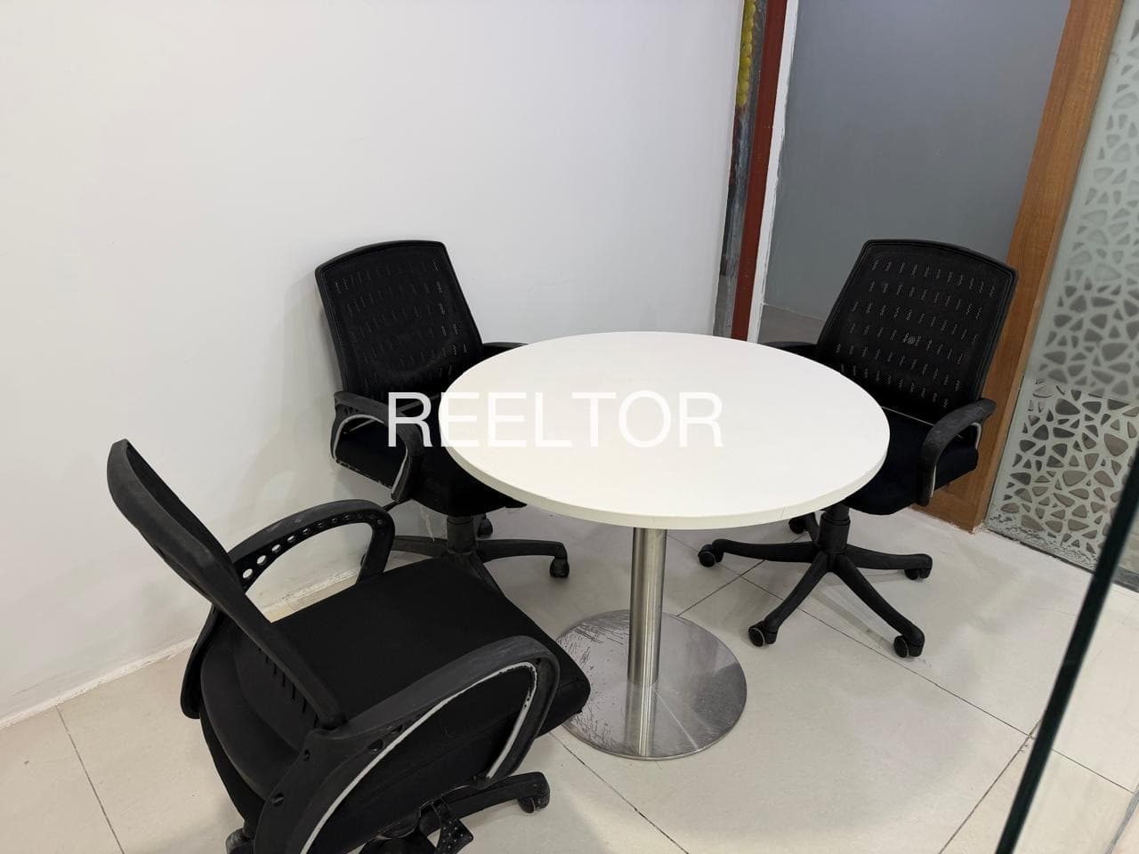 Available 2 Bhk In Chinchewadi Khanapurau