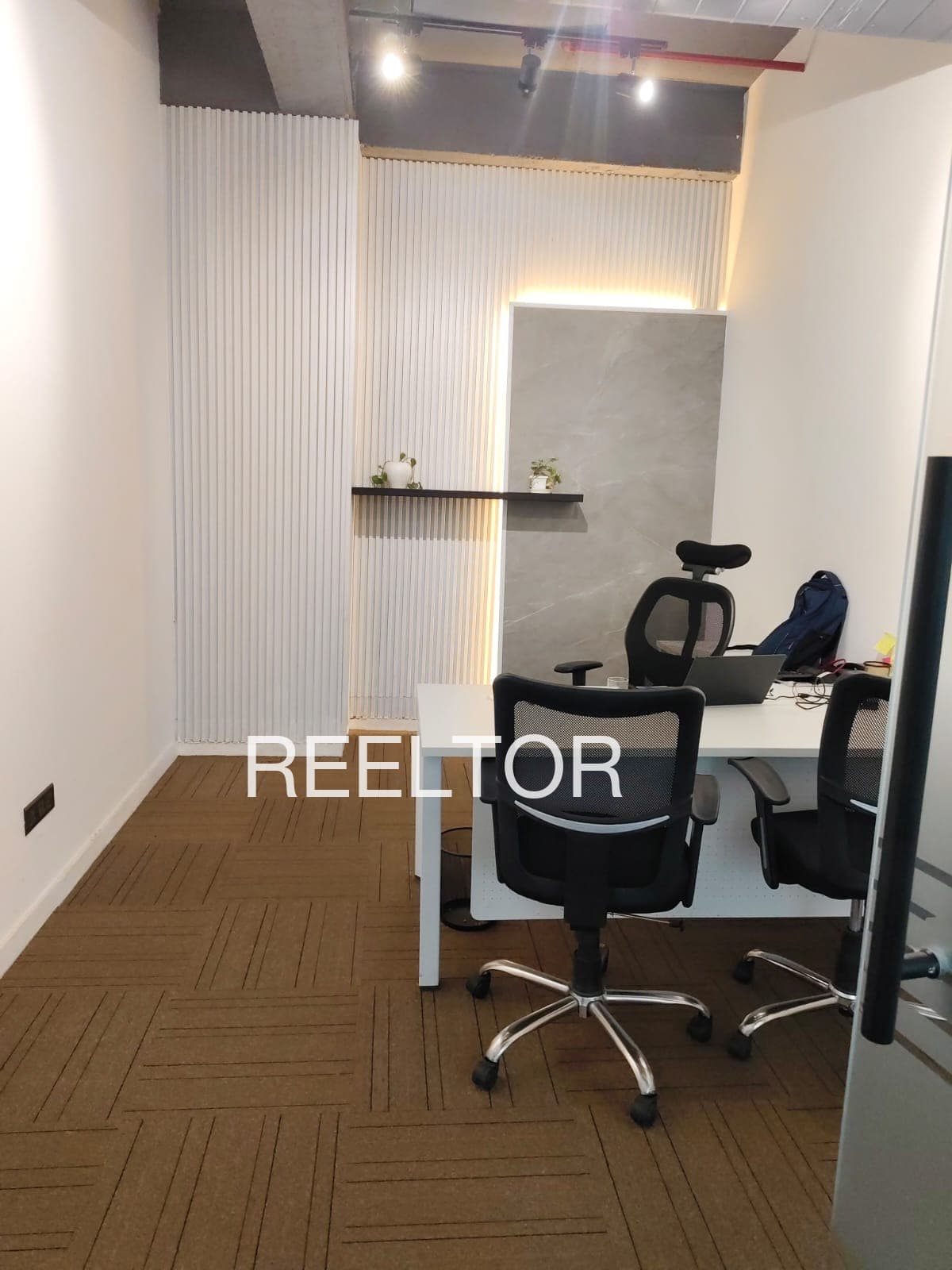 Available 3 Bhk In Balt Mandi