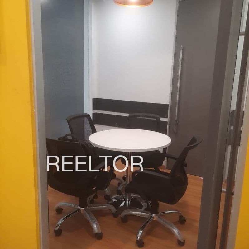 Buy 4 Bhk In Pawani Hinganghat