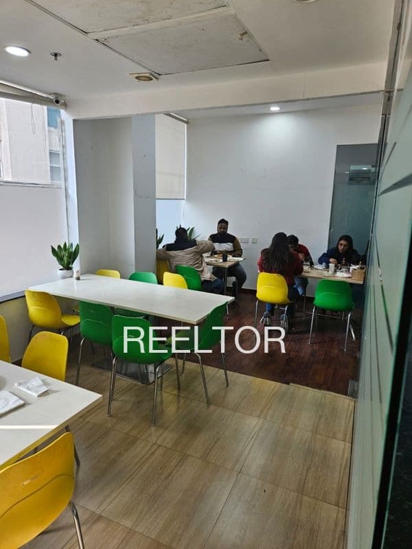 Office Space For Sale In Vapi