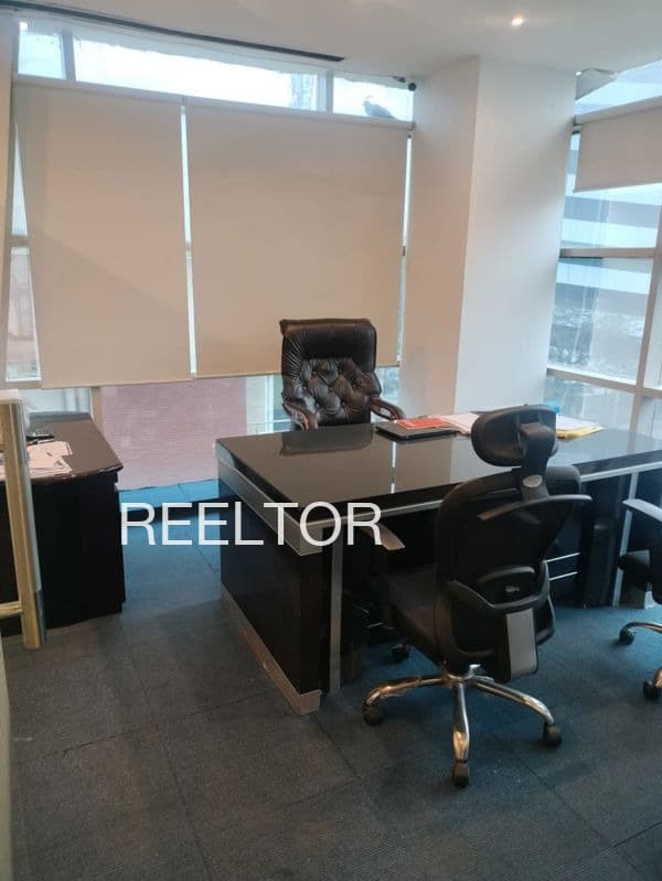 Available 4 Bhk In Youth Enclave Sector 59