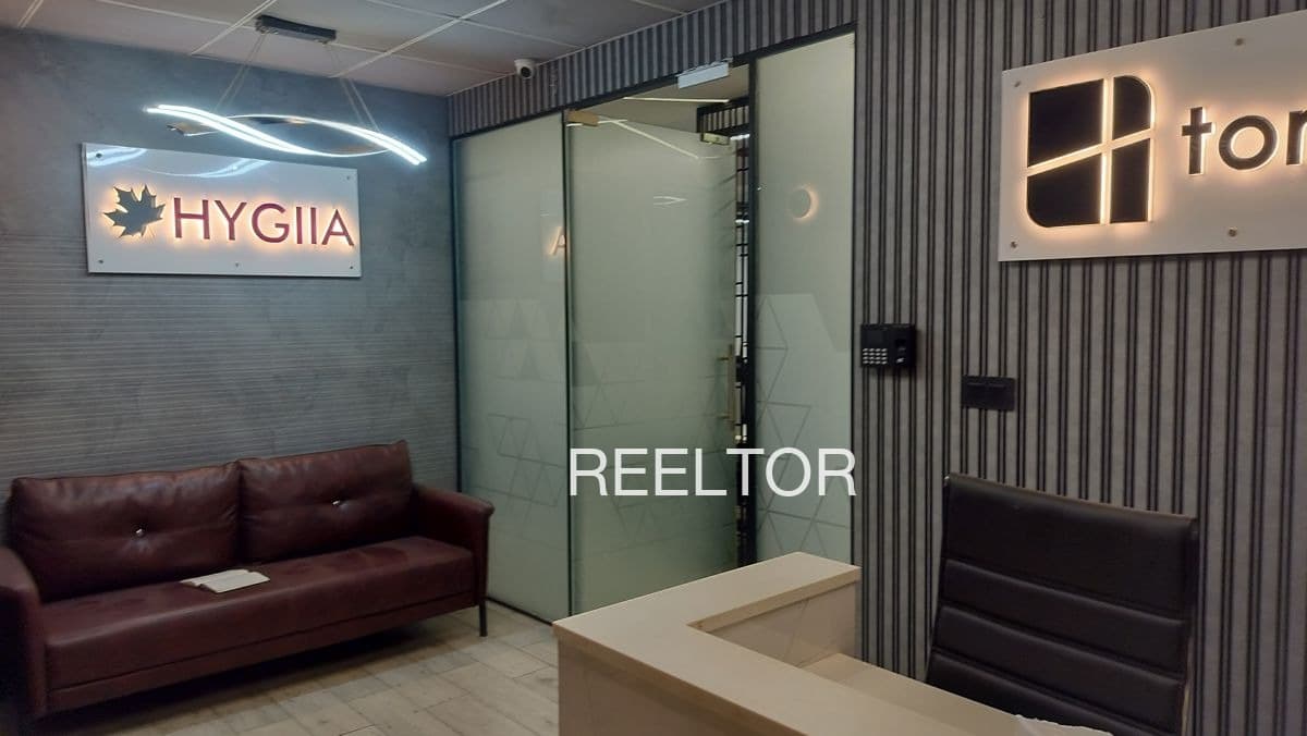 Available 3 Bhk In Dilwan Amb