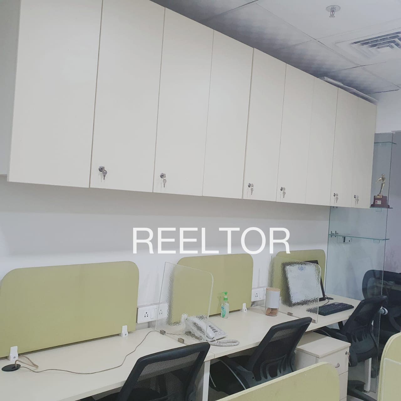 Office Space For Sale In Maharajpur