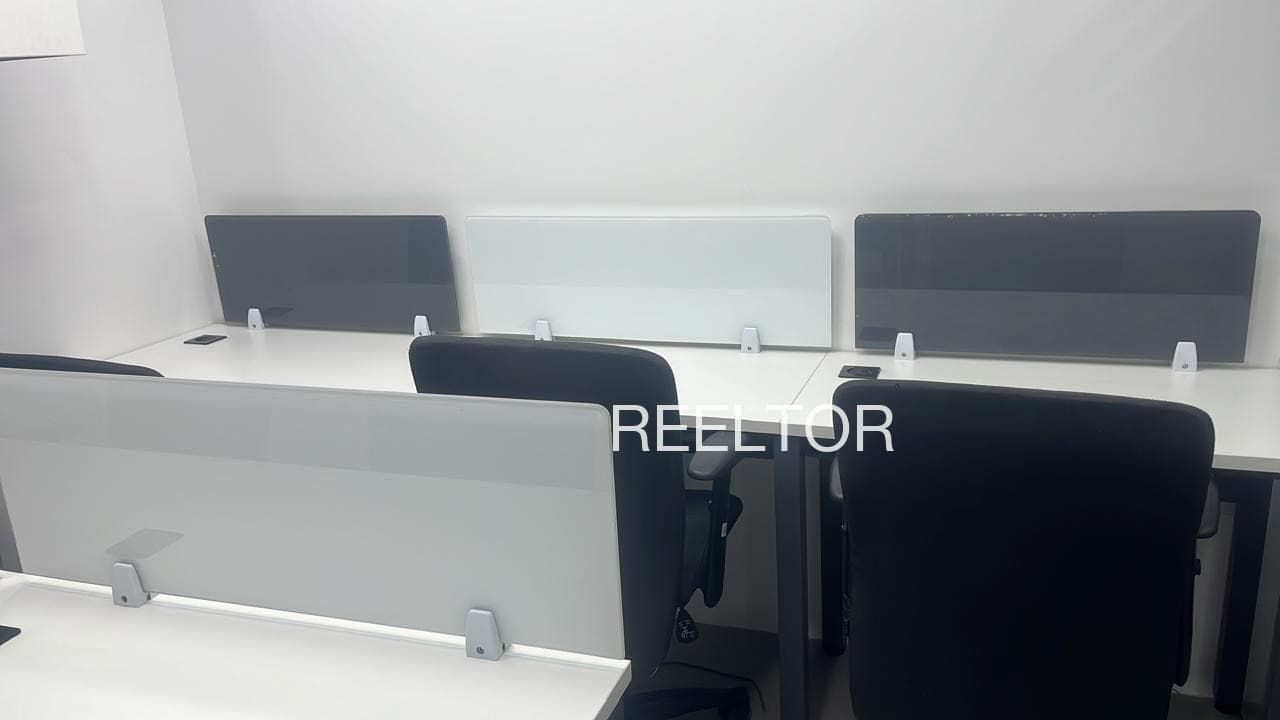 Explore 4 Bhk In Navandar Society For Sale Latur