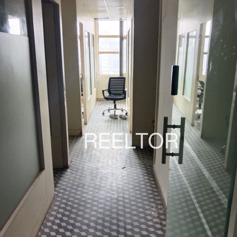 Available 4 Bhk In Adimalathura Neyyattinkara