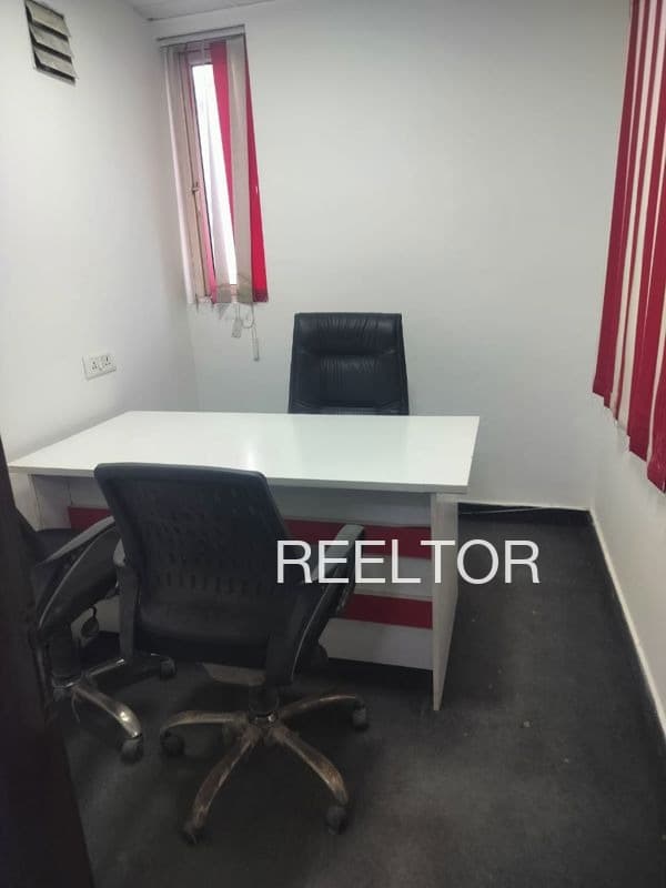 Available 3 Bhk In Rajwari Mandi