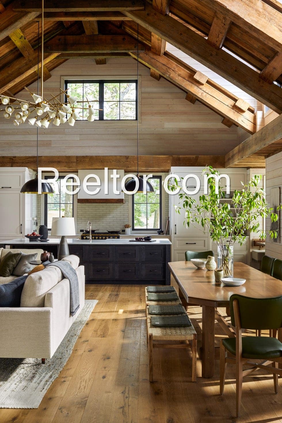 Available 4 Bhk In Br Maheshwari Complex Bhind