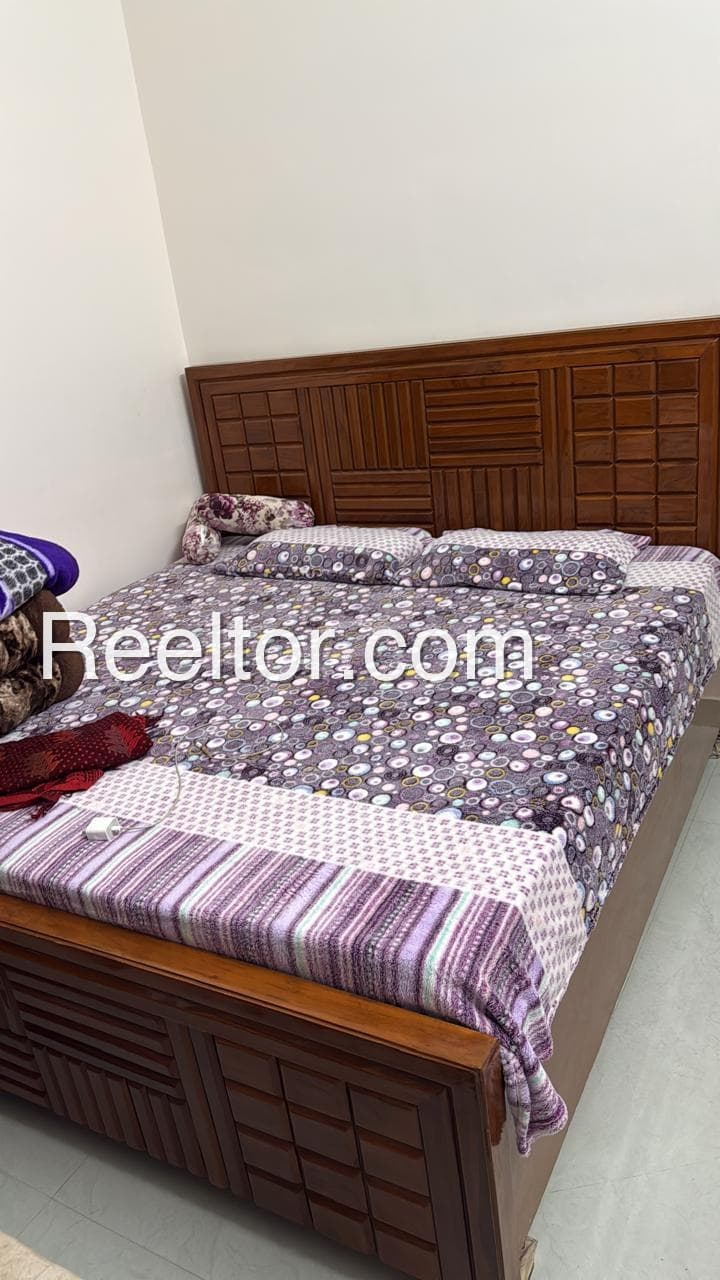 Buy 4 Bhk In Kandharpur Gotegaon