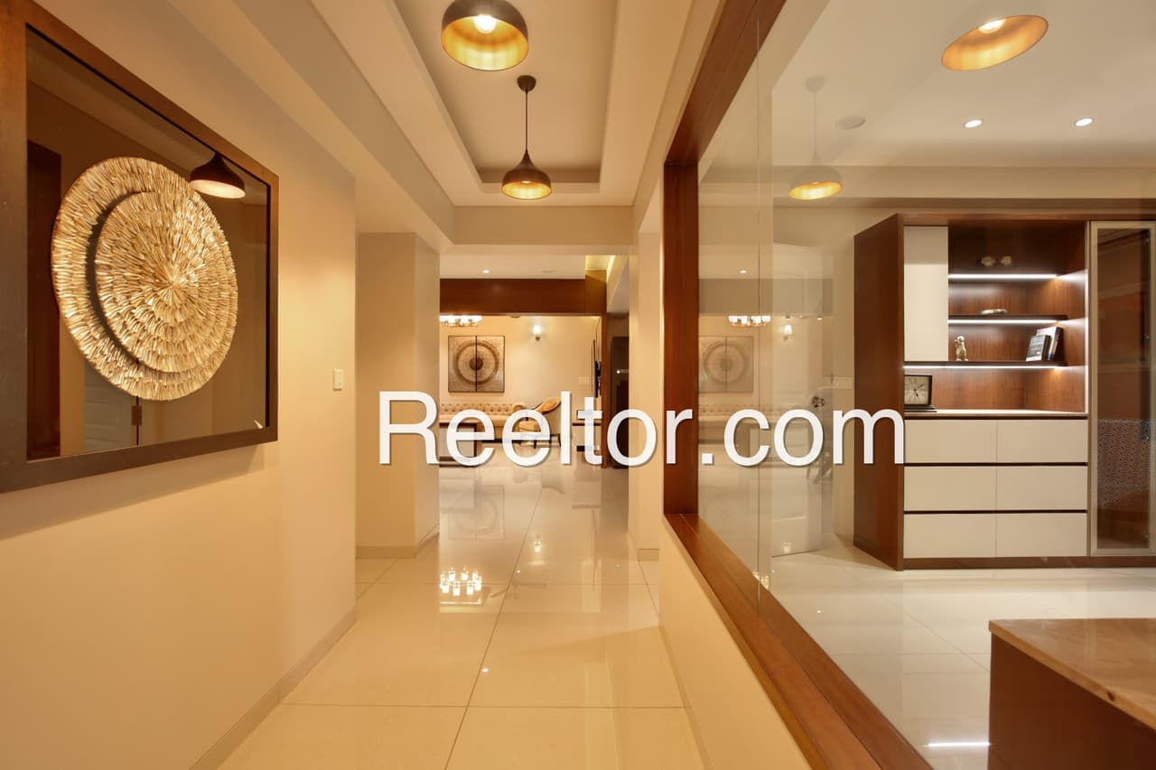Available 3 Bhk In Roghi Kalpa