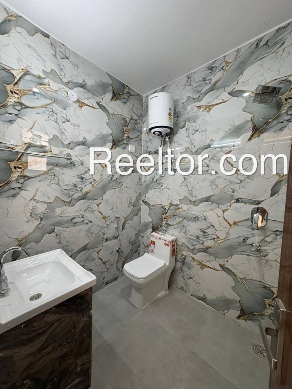 Flat For Rent In Tolasar Bhanipura