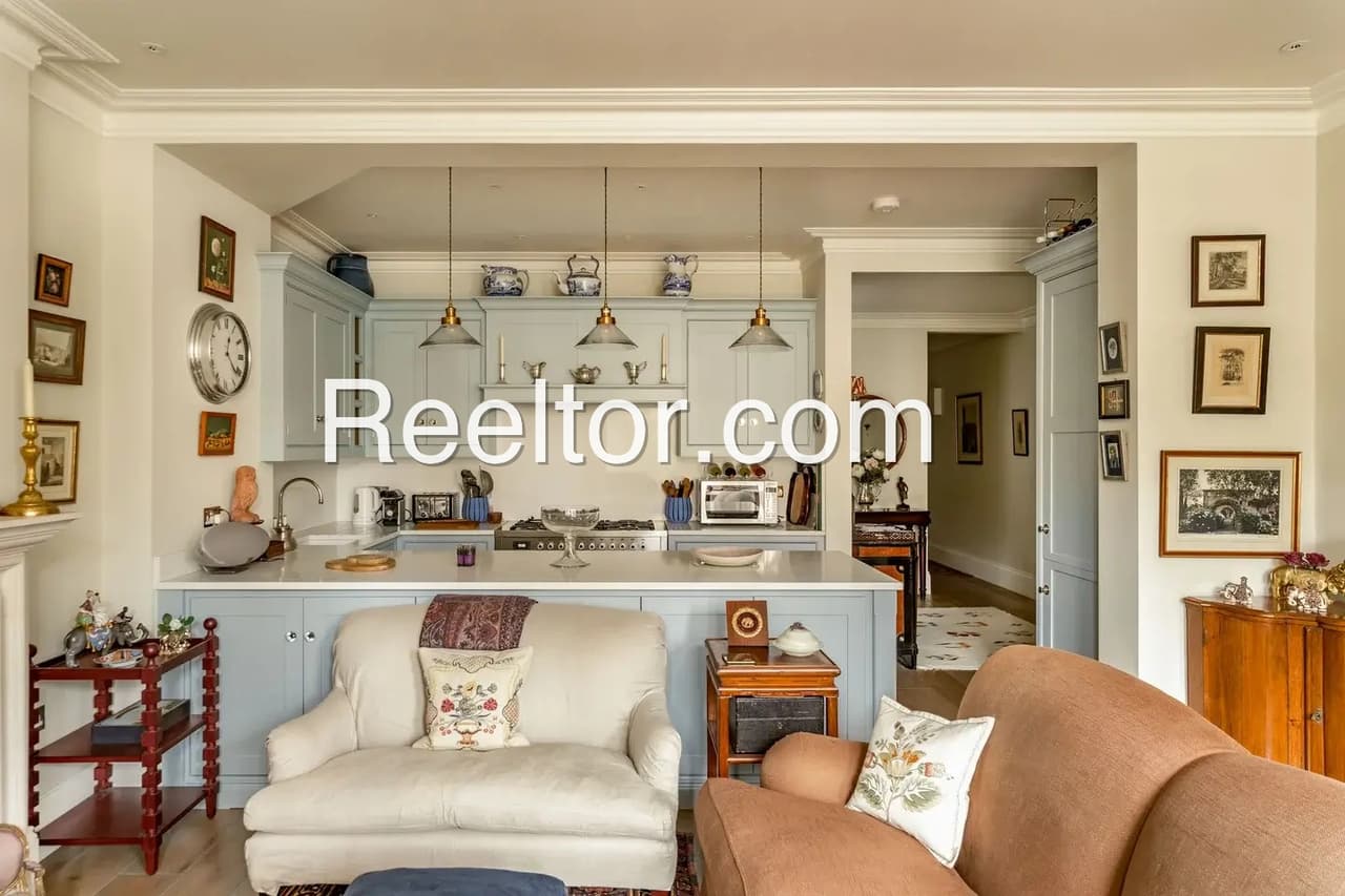 Rent 2 Bhk Home In Kmm Apartment Changlang Circle