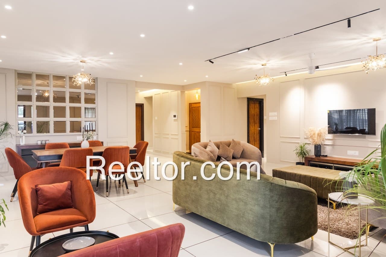 Rent 2 Bhk Home In Apchung Complex Leh