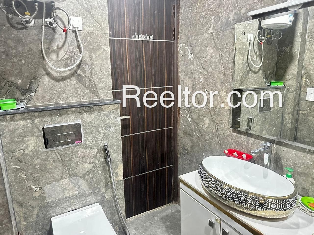 Available 2 Bhk In Varada Towers Amalapuram