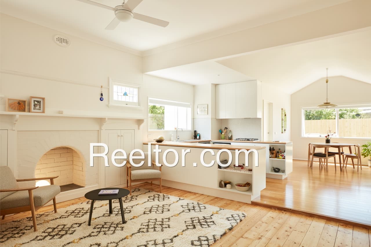 Flat For Rent In Zamania