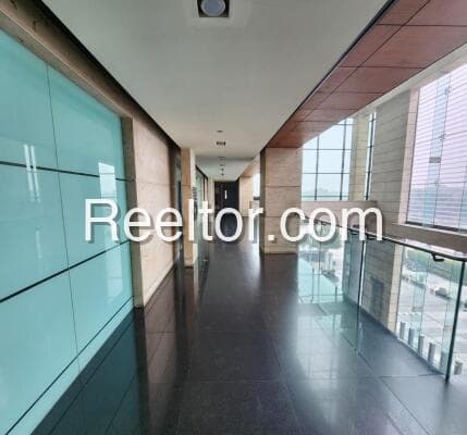 Office Space For Sale In Shikara Ghansaur