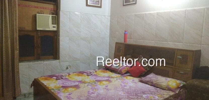 Pg For Rent In Bandarewala Poogal