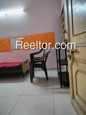 Pg For Rent In Dondwadwpada Shirpur