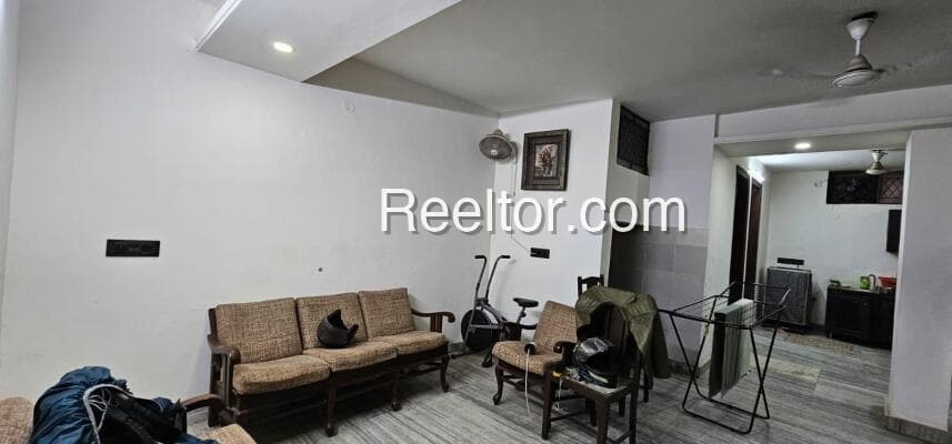 Available 2 Bhk In Sendhua Guna