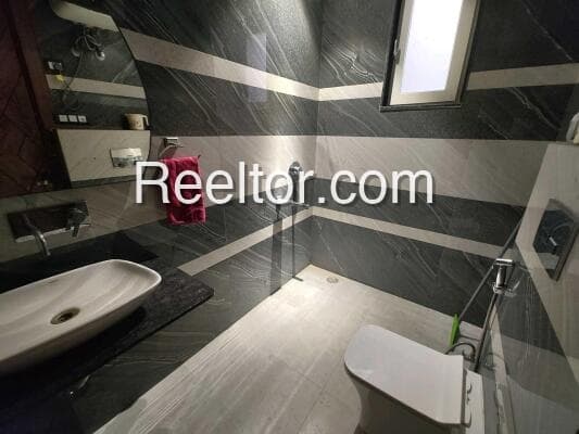 Buy 4 Bhk In Narsingpur Karanja