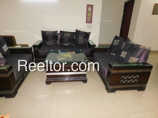 Find 3 Bhk In Milorang For Rent Bameng