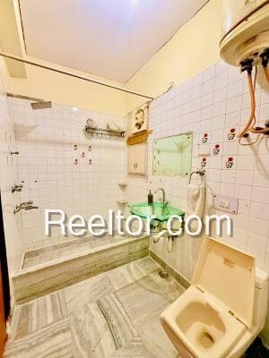 Explore 3 Bhk In Raipahadi For Sale Narwar