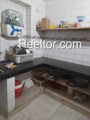 Find 4 Bhk In Tashi Palong Residence For Rent Pongchau Circle